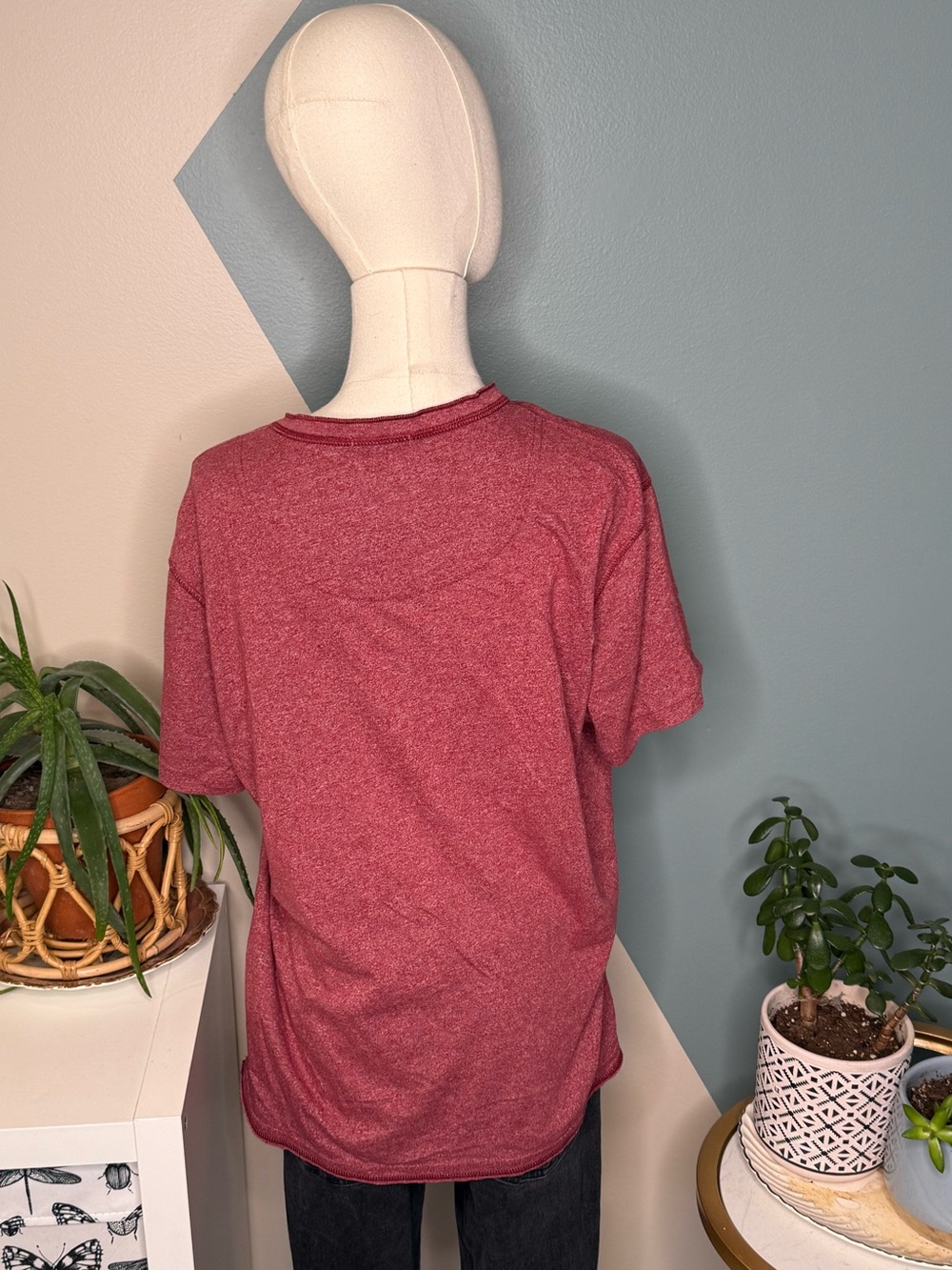 Abercrombie Classic Burgundy Henley Tee L - Picture 5 of 10